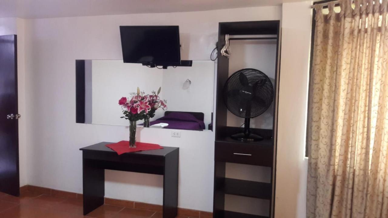 Paracas Hotel Fiorella Εξωτερικό φωτογραφία
